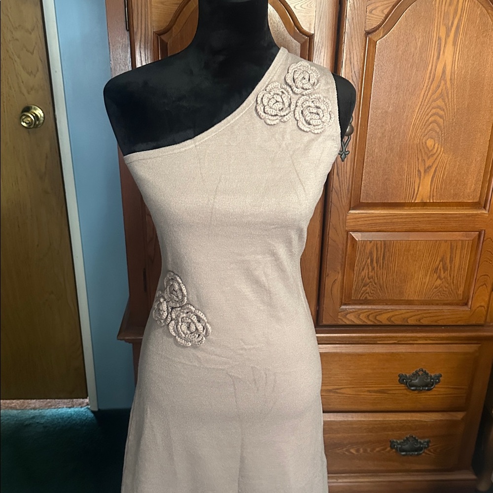 Elegant One-Shoulder Beige sweater Dress